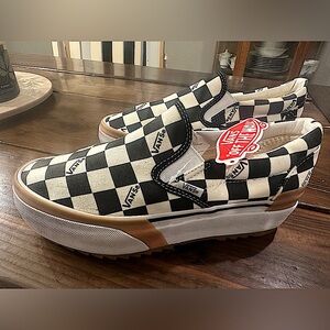 Van Checkered Platforms